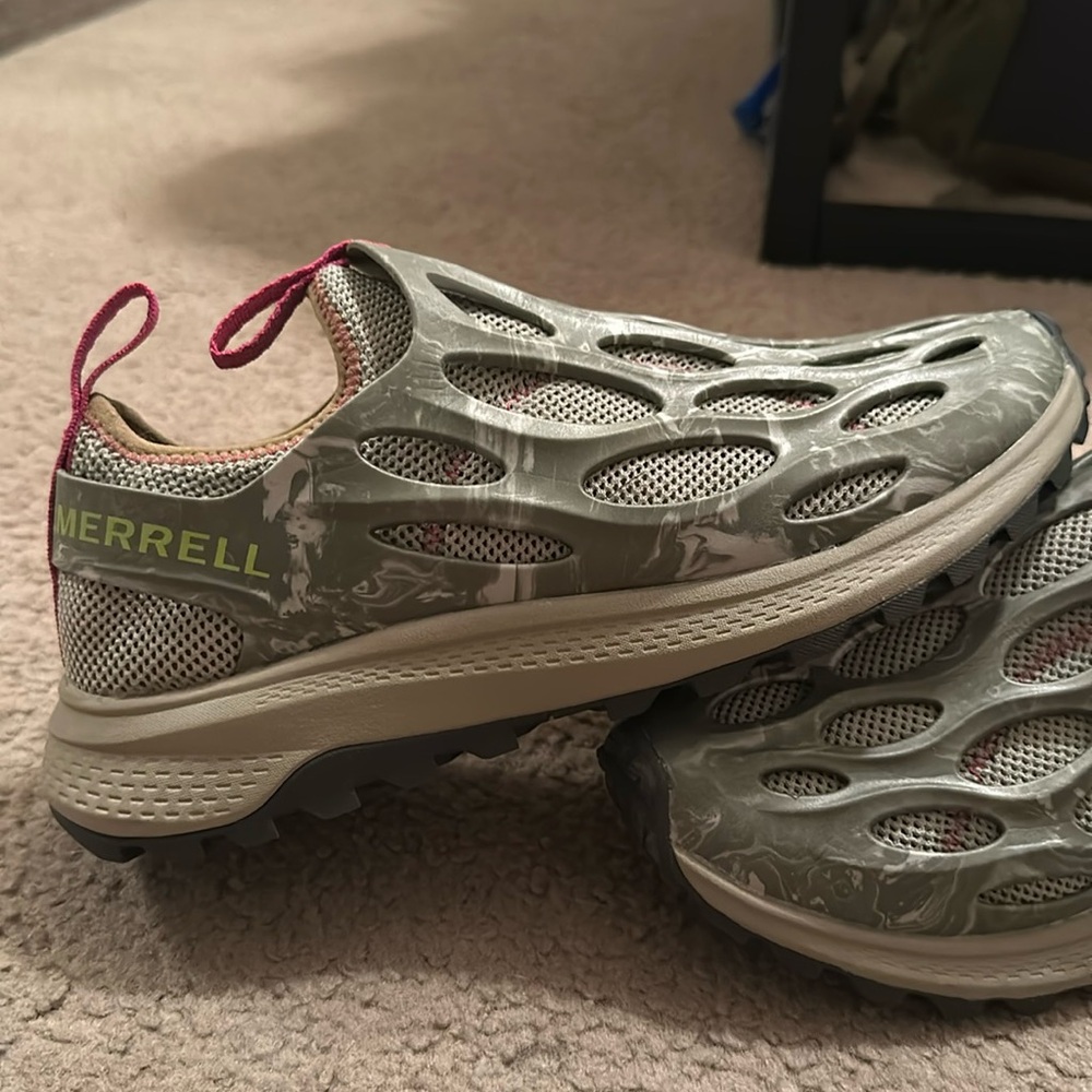 Merrell Hydro Runner shoes - Women’s size 10